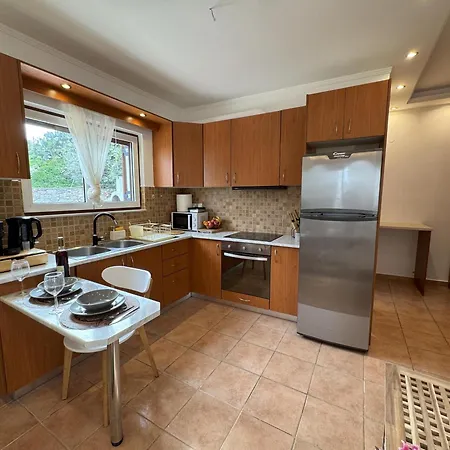 Jassemi * Mavrovouni (Laconia)